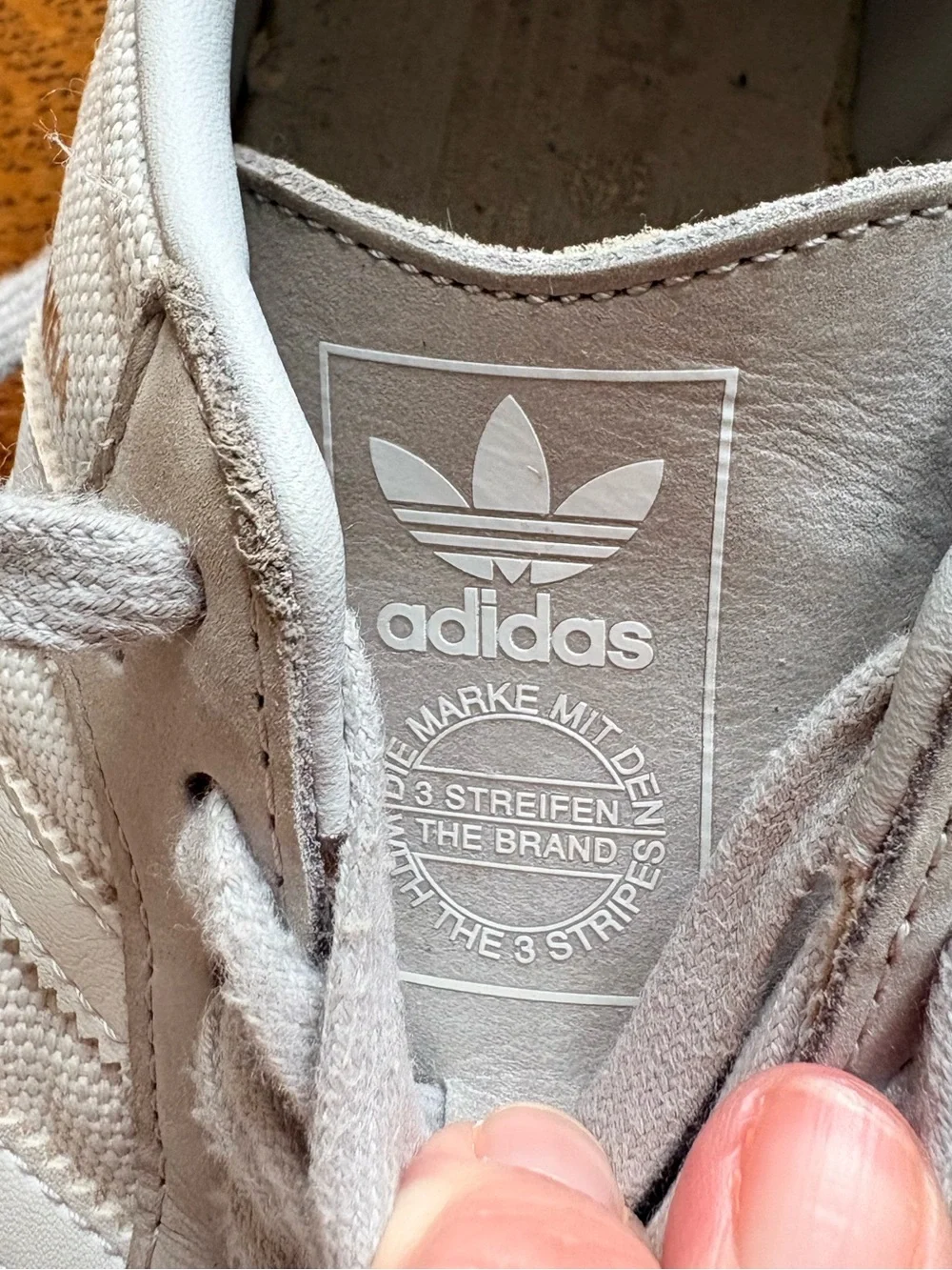 Adidas Samba Men’s 8 Suede & Mesh Sneaker Shoes in Light Gray on Gray